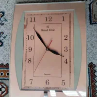 ساعت دیواری