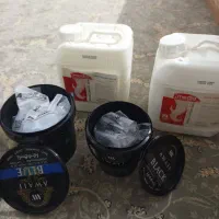 ۲تا چهار لیتری اکسیدان و۱/۵کیلو دکلره۱۲۰۰