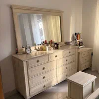 سرویس خواب|تخت و سرویس خواب|رشت, سعدی (تختی)|دیوار