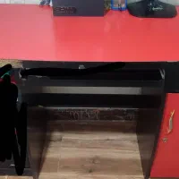 فرش اتاق کودک ، میز کامپیوتر
