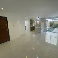 ۵۲ متر اداری +۸۰متر حیاط و ورودی اختصاصی فایل شخصی