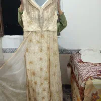 لباس مجلسی در حد نو