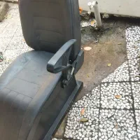 صندلی آرایشگاه زنانه|آرایشگاه و سالن‌های زیبایی|لاهیجان, آهندان|دیوار