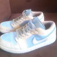 کتونی جردن امیری و بالنسیاگا خارجی|کیف، کفش، کمربند|ساری, |دیوار