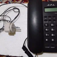 یک دستگاه گوشی تلفن