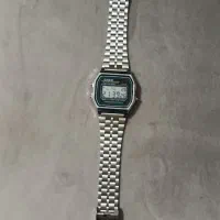 ساعت کاسیو|ساعت|قرچک, میرزائی جنوبی|دیوار