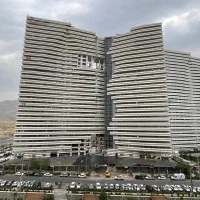 فروش واحد ۱۴۶ متری دو خواب غرب دریاچه