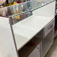 میز ‌پیشخوان