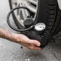 پمپ باد فندکی مناسب خودرو و موتور سیکلت