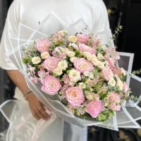 انواع دسته گل و باکس گل با قیمت منصفانه