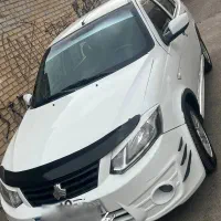 ساینا خوش رکاب وخوش رخ