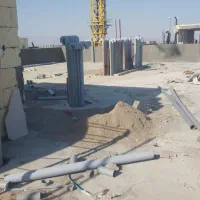 نیازمند نیرو جهت لوله کشی ساختمان. شهرستان.