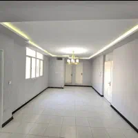 100 متر/دو خواب/بر اصلی / خوش نقشه /