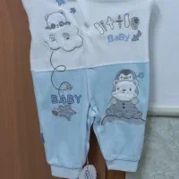 تعدادی لباس نو نوزادی