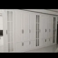 شاگرد برای اجرای کابینت و کمد دیواری