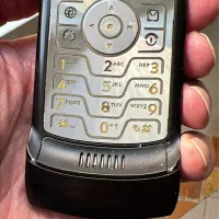 گوشی موتورولا v3|موبایل|تهران, ولنجک|دیوار