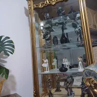 ویترین طلایی برای فروش