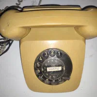 تلفن رومیزی قدیمی نوستالژیک|کلکسیون اشیاء عتیقه|کرج, عظیمیه|دیوار