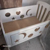 تخت و گهواره