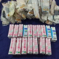 شیر و پک قاشق و چنگال