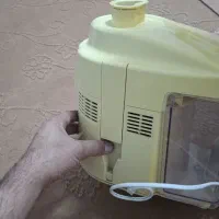 آبمیوه گیری  قدیمی کاملا سالم|آبمیوه‌گیر و آب‌مرکبات‌گیر|شیروان (خراسان), |دیوار