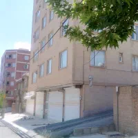 آپارتمان-تک-واحدی-سه-خوابه-آزادگان