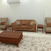 مبلمان با میز عسلی