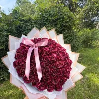 دسته گل (با اکسسوری تاج) تولد،خواستگاری،ابراز عشق