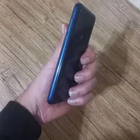 گوشی هو آی وی|موبایل|اصفهان, تخت فولاد|دیوار