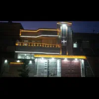 اجرای نما سنگ و سرامیک. پله. سرامیک کف و بدنه