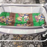 تخت نوزاد صندلی کودک و روروک|تخت و صندلی بچه|شیراز, معالی‌آباد|دیوار