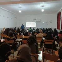 پشتیبان تحصیلی کار در منزل