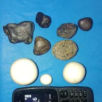 سنگ شهاب سنگ الماس سنگ آسیاب