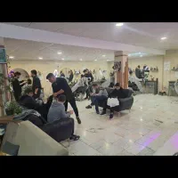آرایشگر درصدی کار و صندلی اجاره ای|استخدام درمانی، زیبایی، بهداشتی|قم, نیروگاه|دیوار