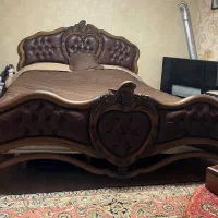 فروش تخت ، آینه توالت و ضبط و باند