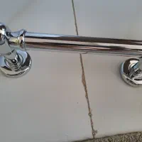 جا حوله ای سرویس بهداشتی