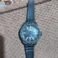 ساعت لاروس|ساعت|نجفآباد, گلدشت|دیوار