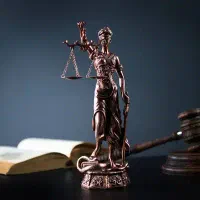 وکالت-مشاوره حقوقی (مشاوره تلفنی رایگان توسط وکیل)