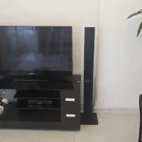 میز تلویزیون در حد نو