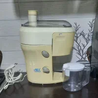 دستگاه آبمیوه گیری