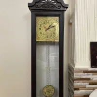 ساعت ایستاده کلاسیک