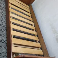 تخت یک نفره