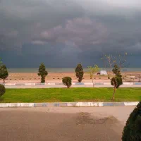 ۱۴۰۰متر زمین دور دیوار در کاهو