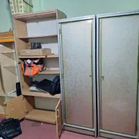 تخت خواب و کمد