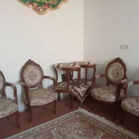 فروش یه دست مبل به همراه عسلی