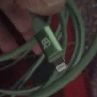 کابل آیفون . رم۳۲. یه کاپشن بوفالو بچه گونه سالم.