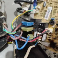 خدمات فنی برقی و غیره نصاب وتعمیرکار آیفون تصویری