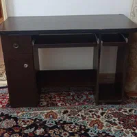 میز کامپیوتر تمیز بدون شکستگی یا زخم خوردگی|میز تحریر و کامپیوتر|سبزوار, قصبه شرقی|دیوار