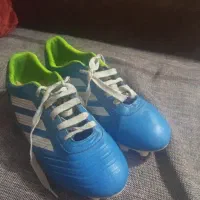 کفش فوتبالی36