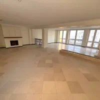 ۳۰۰ متر ۴ خواب (مناسب مجرد یا هوم آفیس)